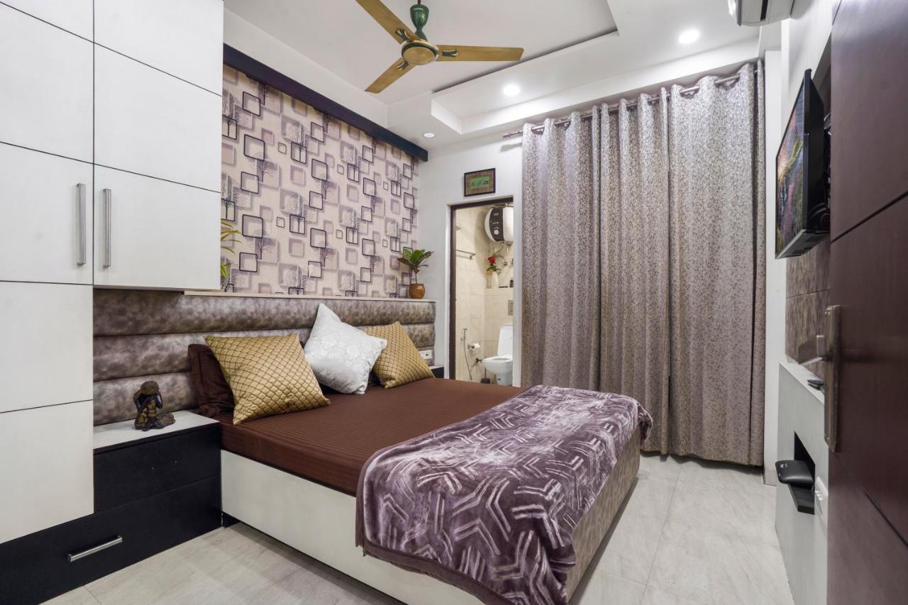 Homlee-Villa Luxury-2Bhk-Anand Vihar-Ramprastha Ghaziabad Exterior photo