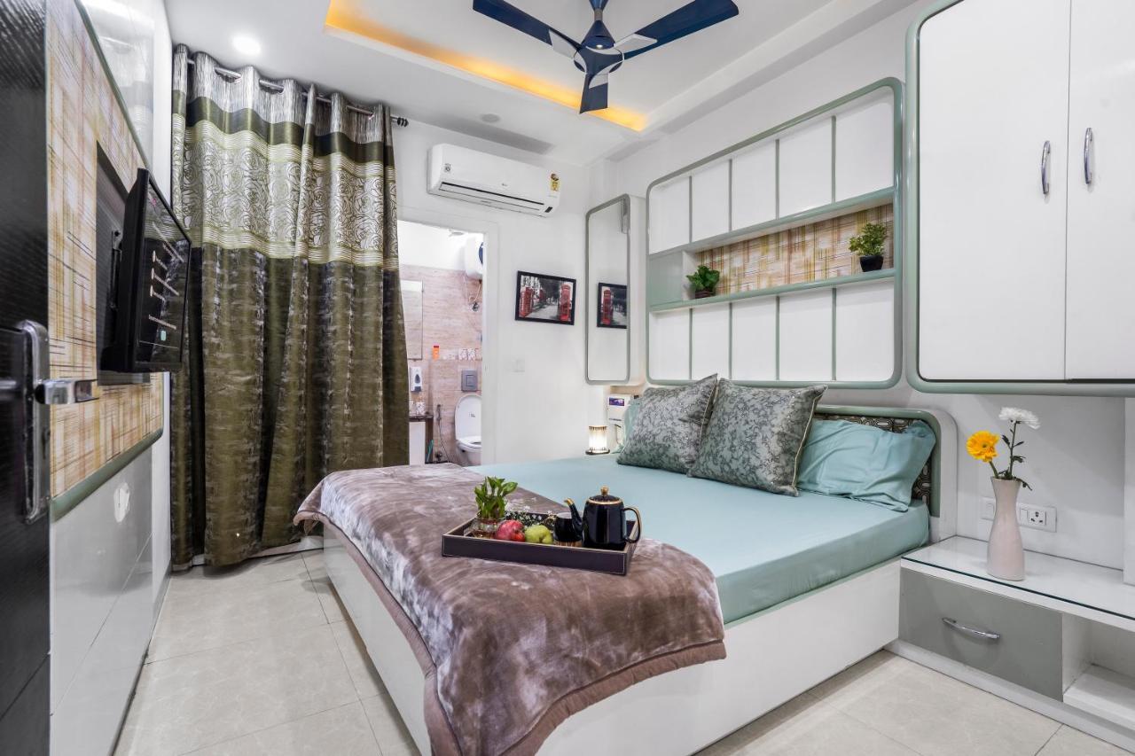 Homlee-Villa Luxury-2Bhk-Anand Vihar-Ramprastha Ghaziabad Exterior photo