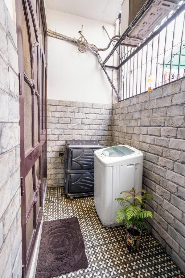 Homlee-Villa Luxury-2Bhk-Anand Vihar-Ramprastha Ghaziabad Exterior photo